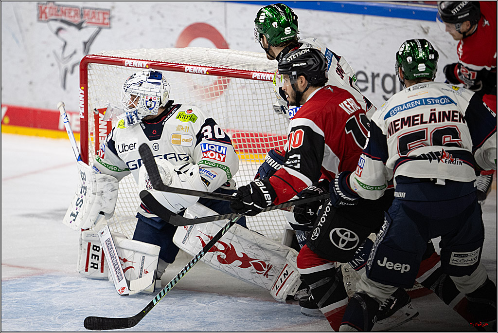 PENNY DEL 1 - Playoff Halbfinale - Kölner Haie - Eisbären Berlin; Köln, 10.04.2026