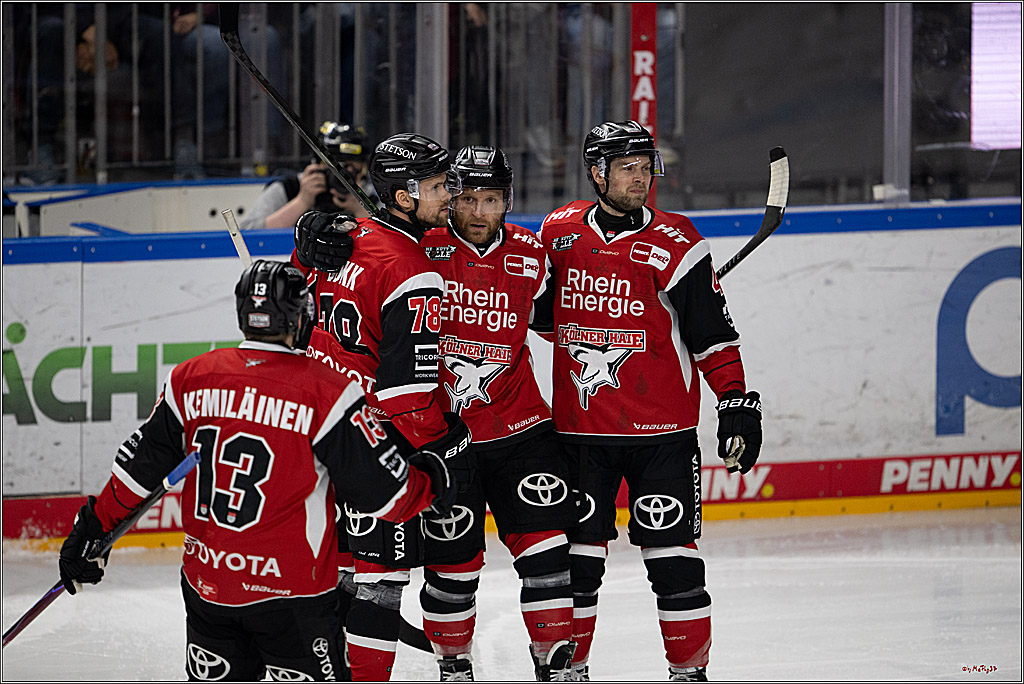 PENNY DEL 1 - Playoff Halbfinale - Kölner Haie - Eisbären Berlin; Köln, 15.04.2026