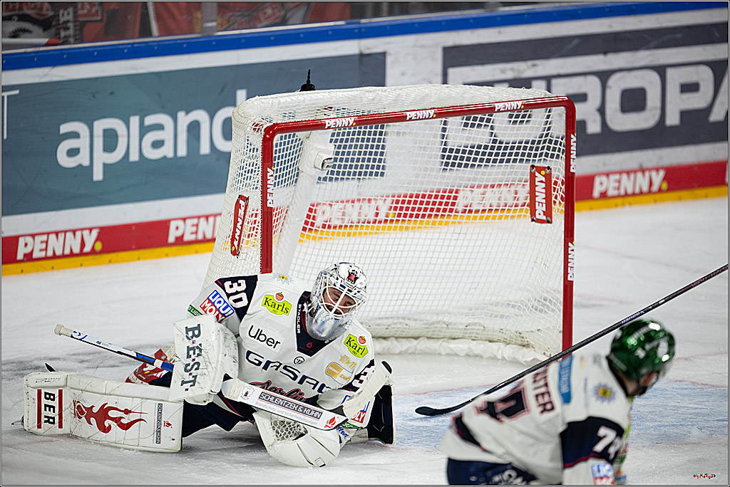 PENNY DEL 1 - Playoff Halbfinale - Kölner Haie - Eisbären Berlin; Köln, 15.04.2026