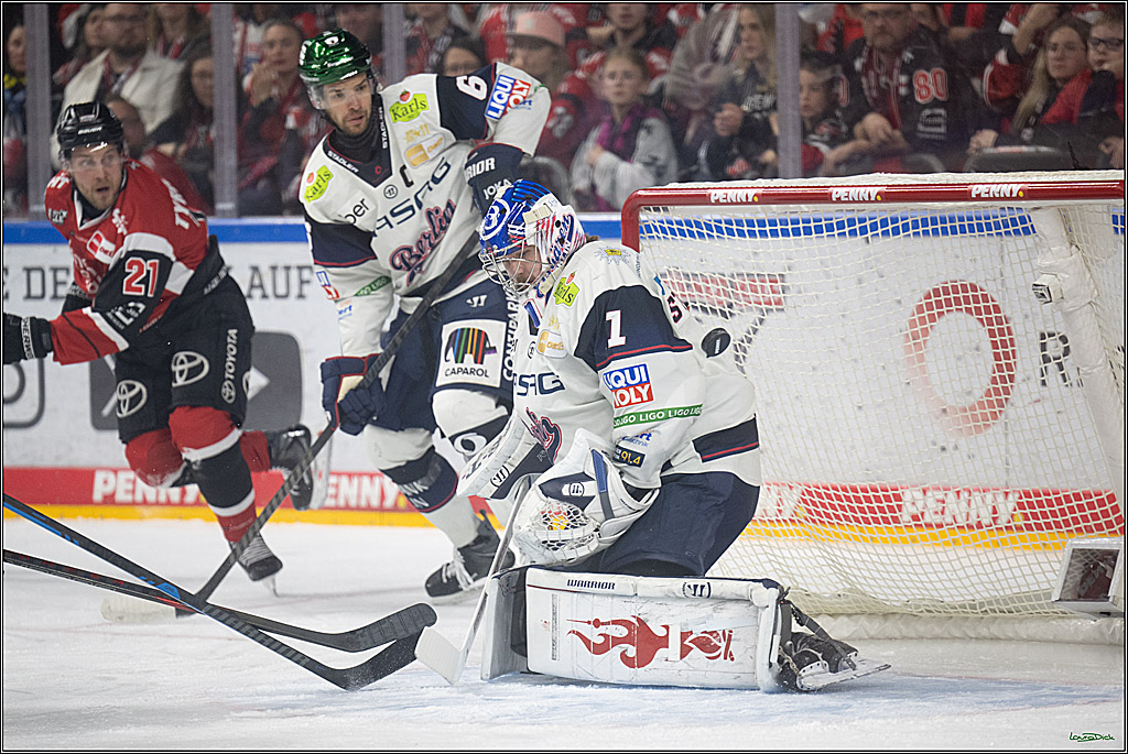 PENNY DEL 1 - Playoff Halbfinale - Kölner Haie - Eisbären Berlin; Köln, 20.04.2026