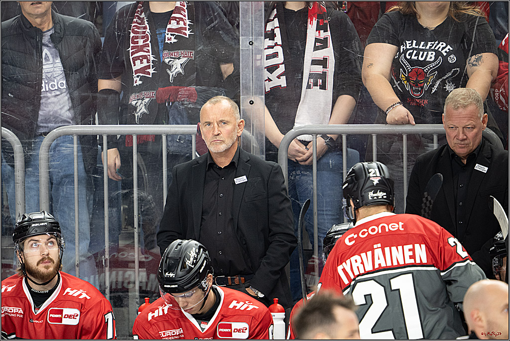 PENNY DEL 1; Kölner Haie - Grizzly Wolfsburg; Köln, 18.09.2026