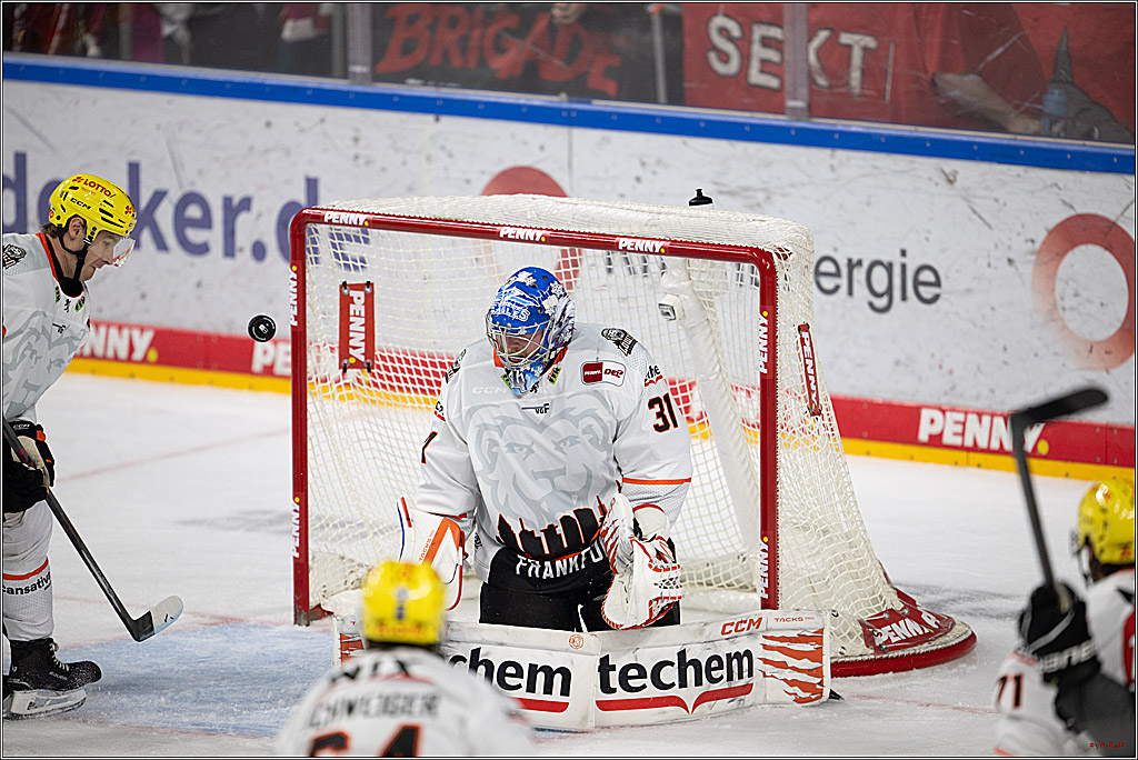 PENNY DEL 1; Kölner Haie - Löwen Frankfurt; Köln, 20.09.2026