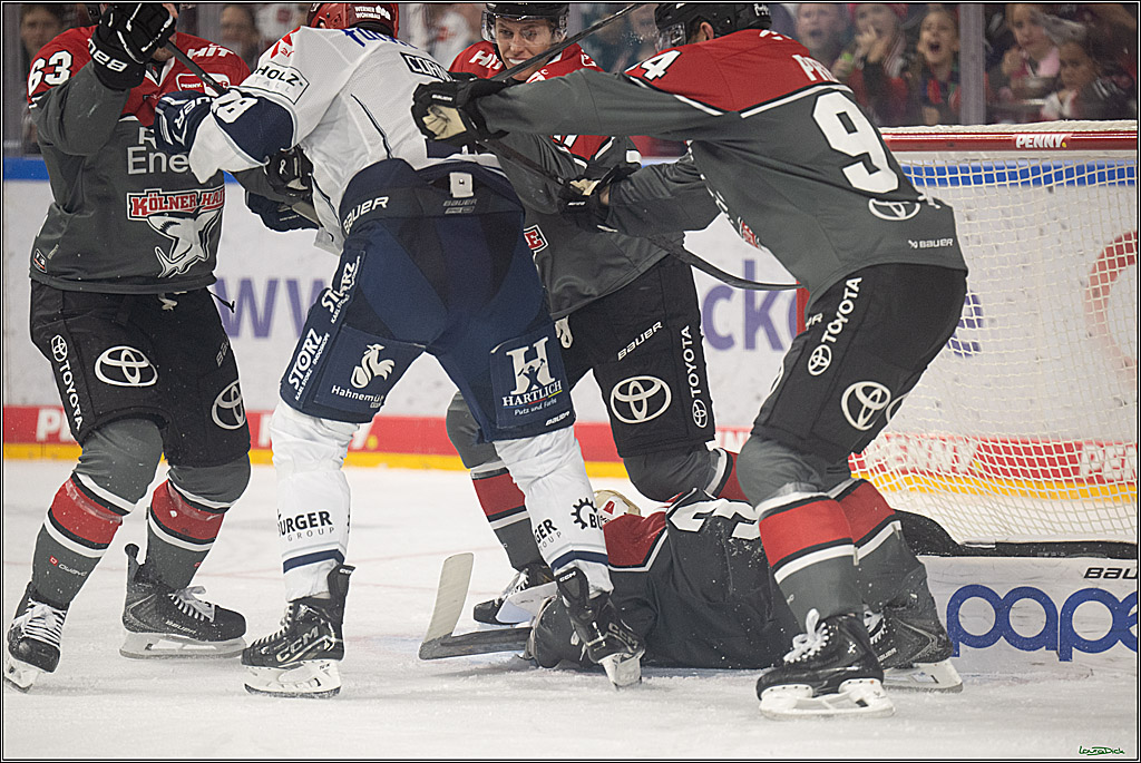 PENNY DEL 1; Kölner Haie - Schwenninger Wild Wings; Köln, 09.10.2026