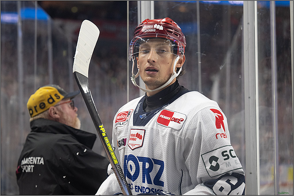 PENNY DEL 1; Kölner Haie - Schwenninger Wild Wings; Köln, 09.10.2026