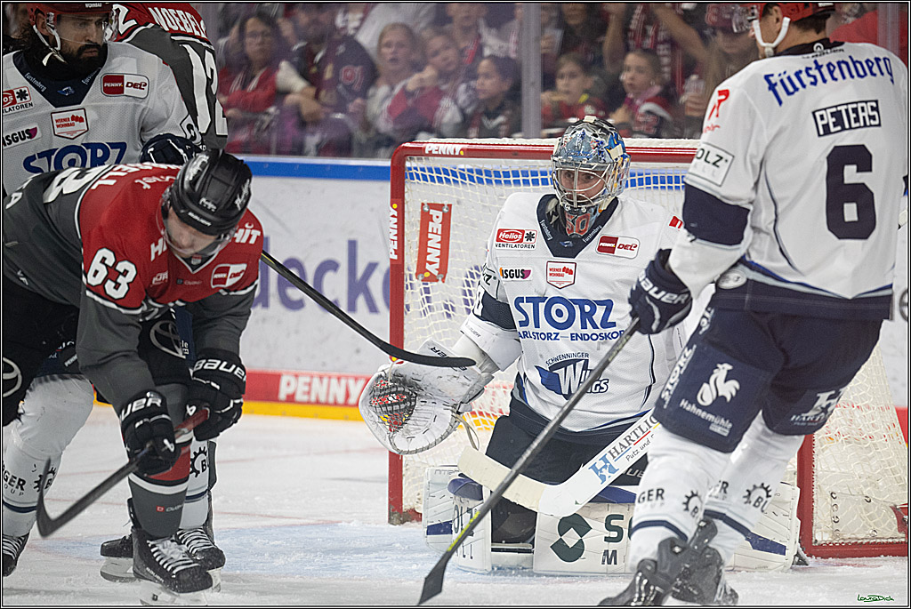 PENNY DEL 1; Kölner Haie - Schwenninger Wild Wings; Köln, 09.10.2026