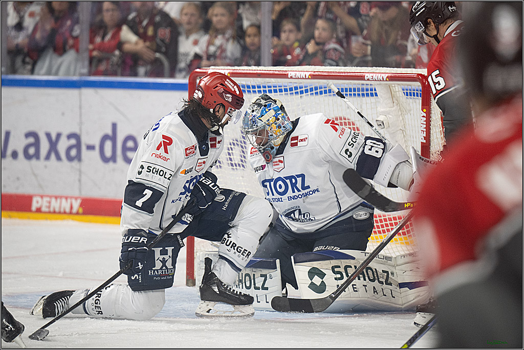 PENNY DEL 1; Kölner Haie - Schwenninger Wild Wings; Köln, 09.10.2026