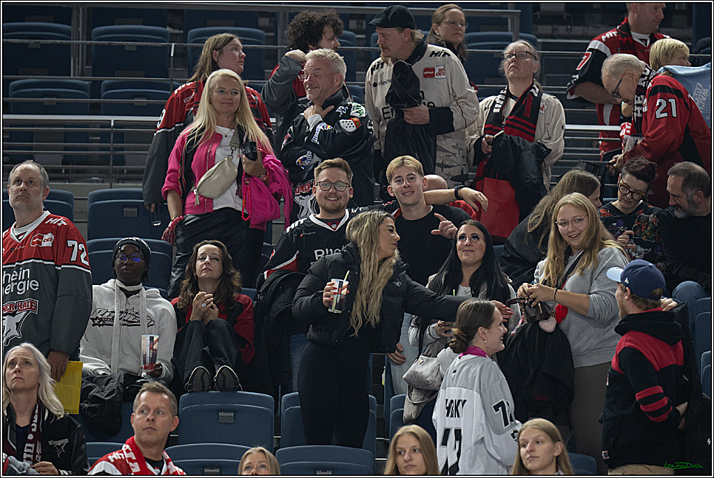 PENNY DEL 1; Kölner Haie - Schwenninger Wild Wings; Köln, 09.10.2026