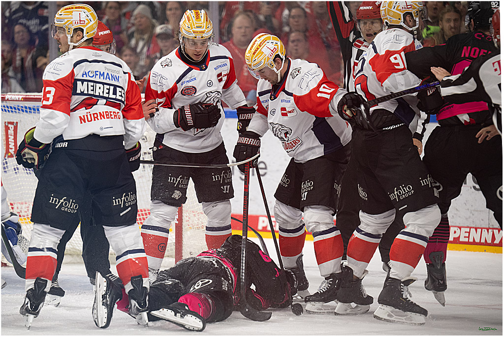 PENNY DEL 1; Kölner Haie - Nürnberg Ice Tigers; Köln, 11.10.2026