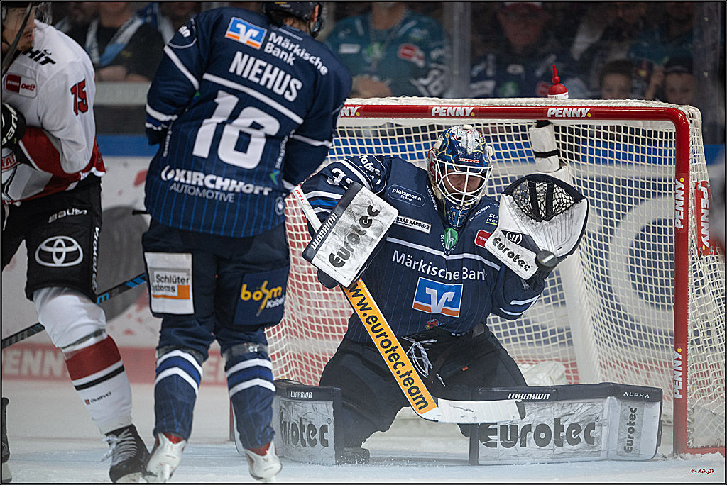 PENNY DEL 1; Iserlohn Roosters - Kölner Haie; Iserlohn, 16.10.2026