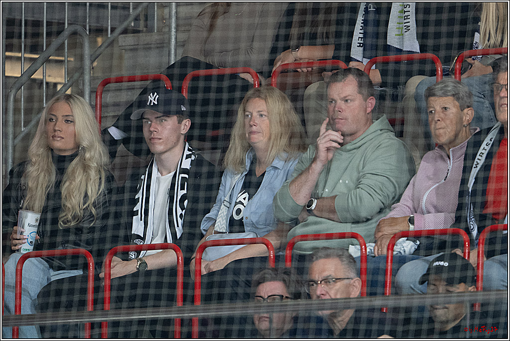 PENNY DEL 1; Iserlohn Roosters - Kölner Haie; Iserlohn, 16.10.2026