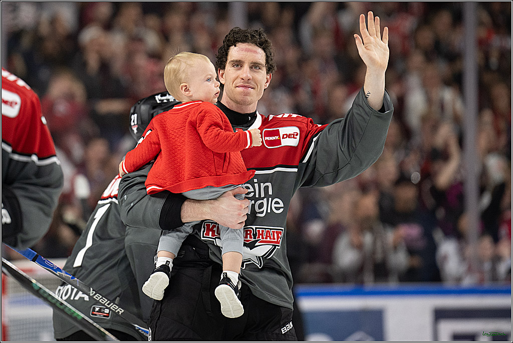 PENNY DEL 1; Kölner Haie - Fischtown Pinguins Bremerhaven; Köln, 18.10.2026