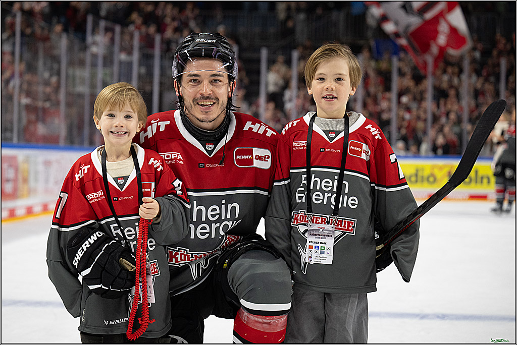 PENNY DEL 1; Kölner Haie - Fischtown Pinguins Bremerhaven; Köln, 18.10.2026
