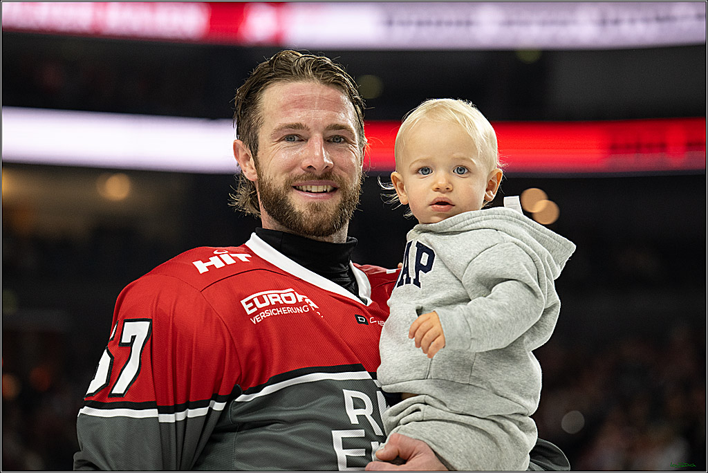 PENNY DEL 1; Kölner Haie - Fischtown Pinguins Bremerhaven; Köln, 18.10.2026