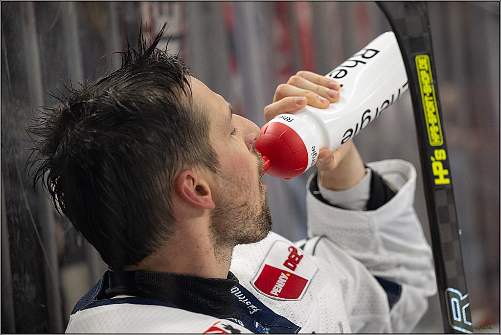 PENNY DEL 1; Kölner Haie - Schwenninger Wild Wings; Köln, 20.10.2026