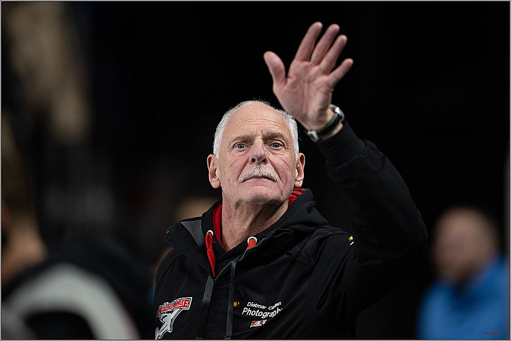 PENNY DEL 1; Kölner Haie - Adler Mannheim; Köln, 27.10.2026