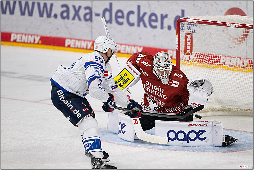 PENNY DEL 1; Kölner Haie - Adler Mannheim; Köln, 27.10.2026