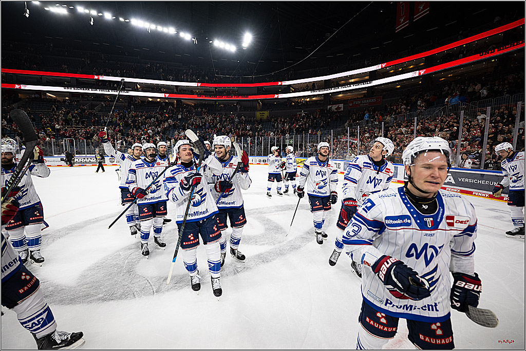 PENNY DEL 1; Kölner Haie - Adler Mannheim; Köln, 27.10.2026