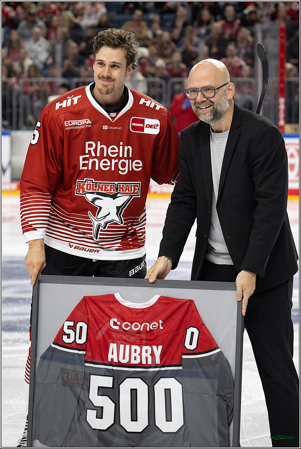 PENNY DEL 1; Kölner Haie - Adler Mannheim; Köln, 27.10.2026