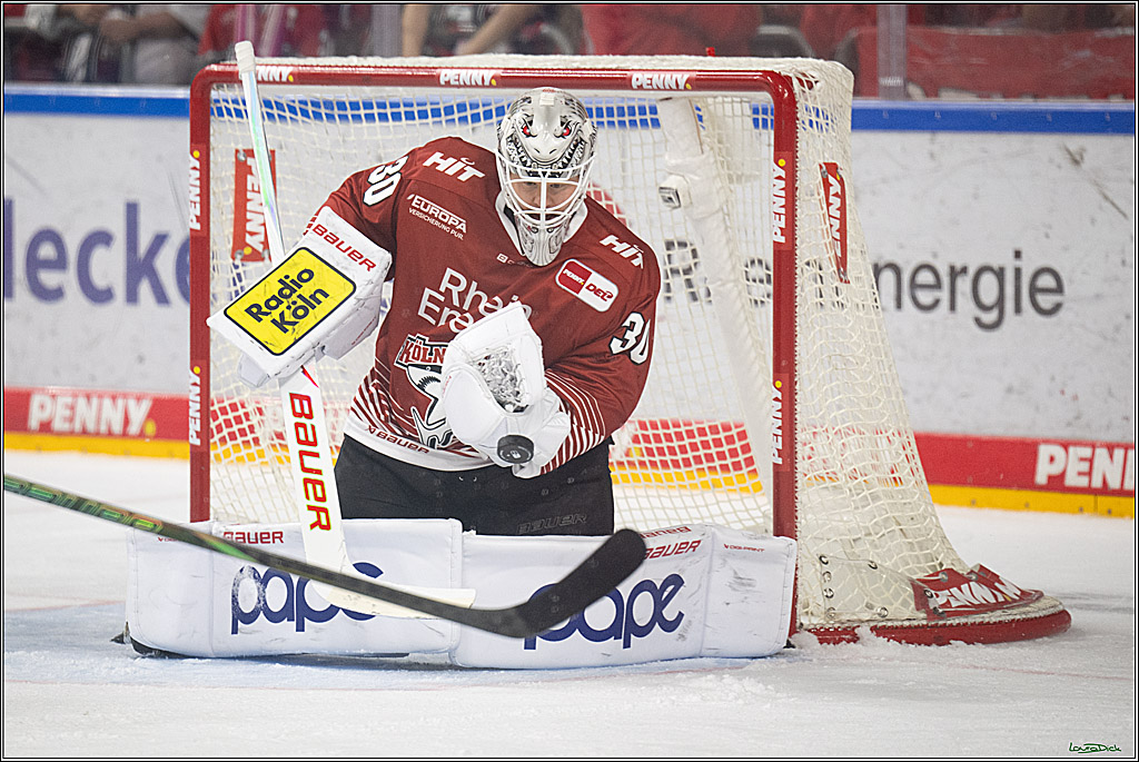 PENNY DEL 1; Kölner Haie - Adler Mannheim; Köln, 27.10.2026